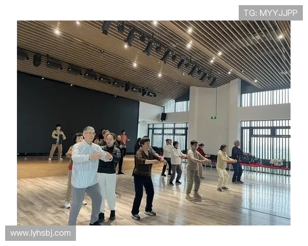 以体育俱乐部为核心构建城市全民健身与社区文化融合发展新模式