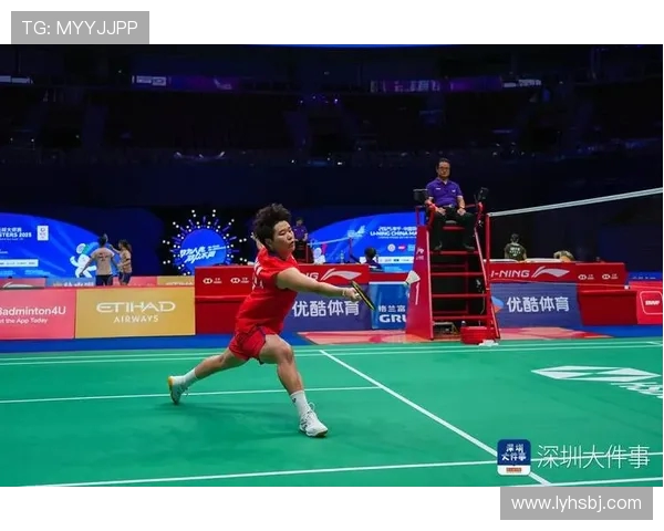 深圳羽毛球队的防反战术解析与实战应用探讨